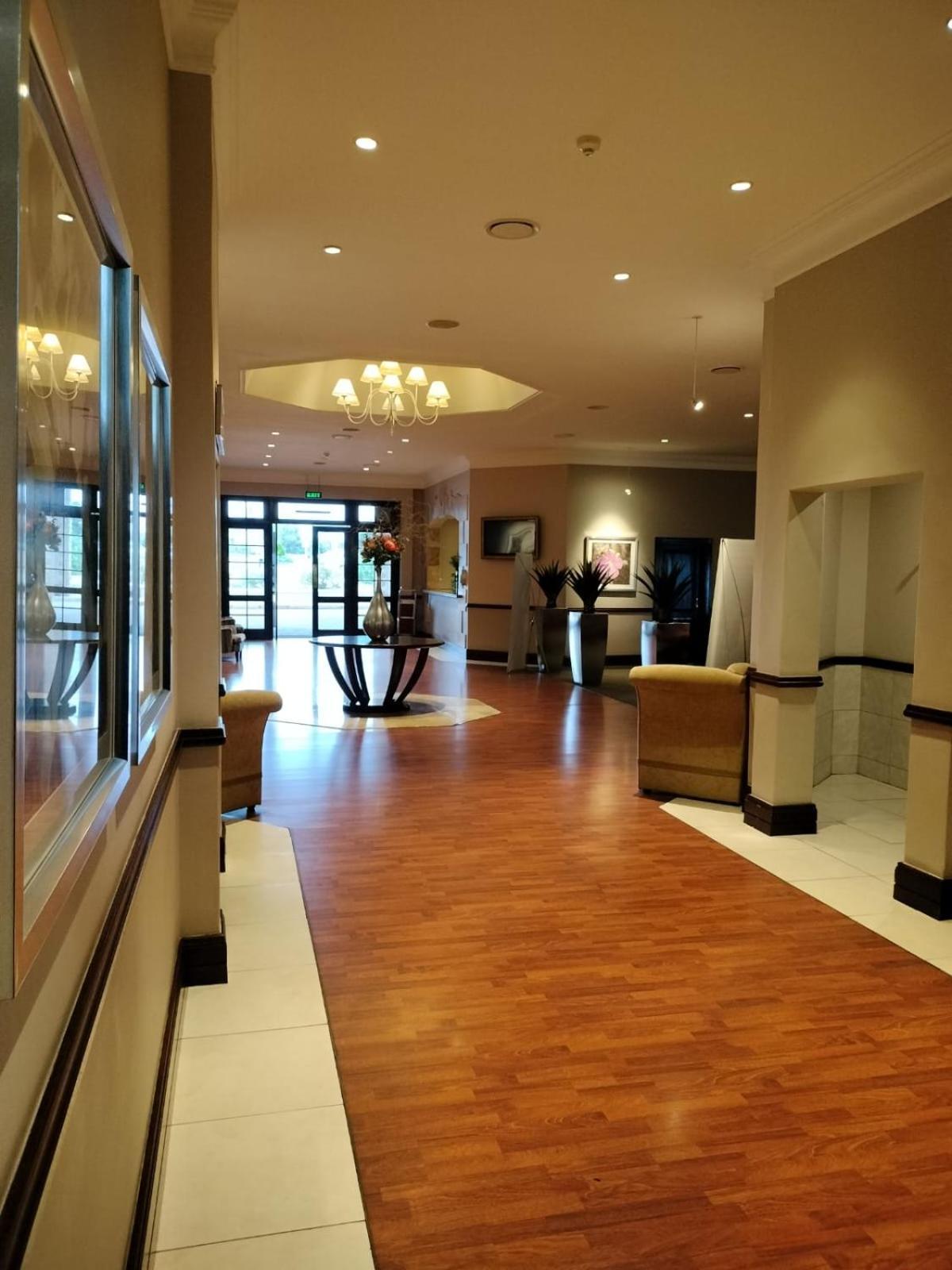 Garden Route Hotel Mossel Bay Exterior foto